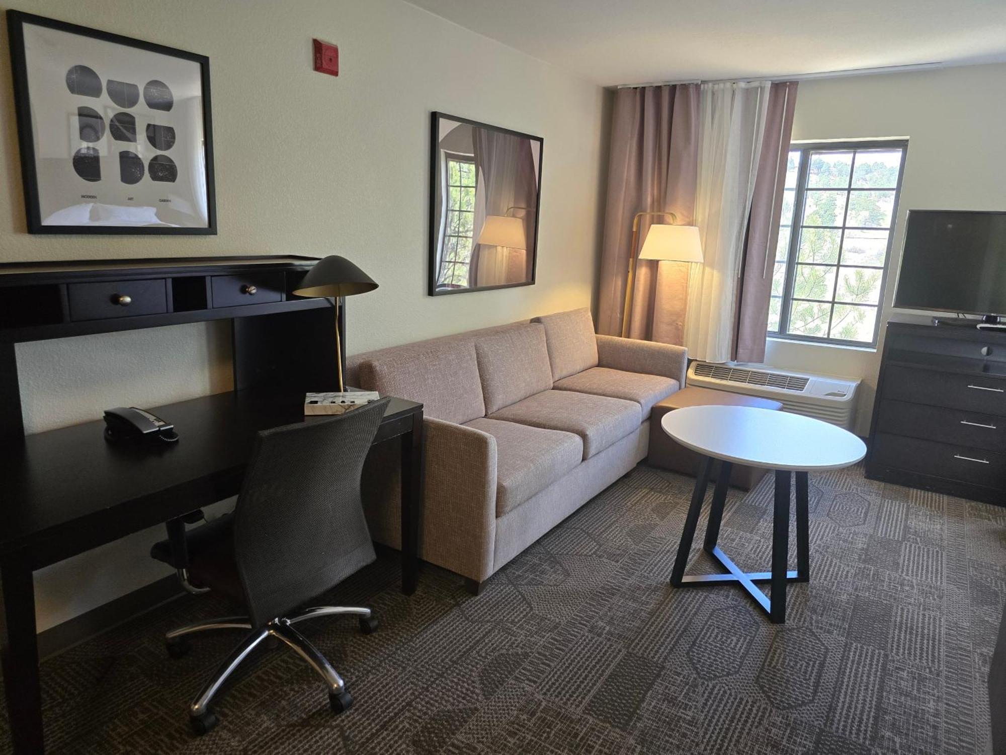 Staybridge North By Ihg 3*